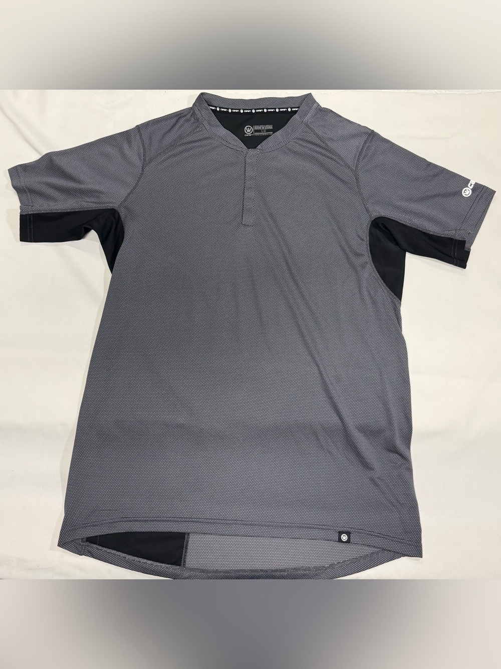 Canari Mens Gray Cycling Jersey - Size Large